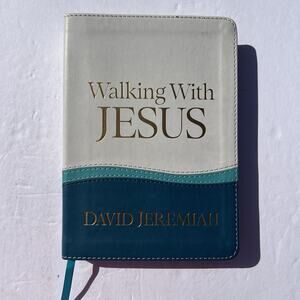Walking With Jesus Devotional by David Jeremiah Leather Soft Cover Blue White
